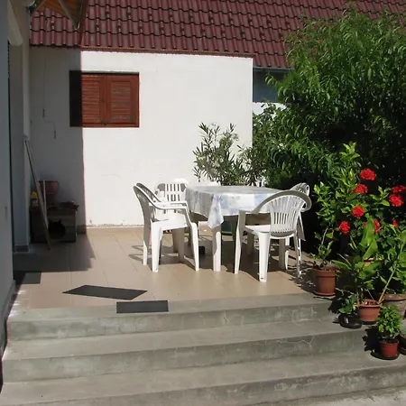 Pipacs Haz Feriehus *